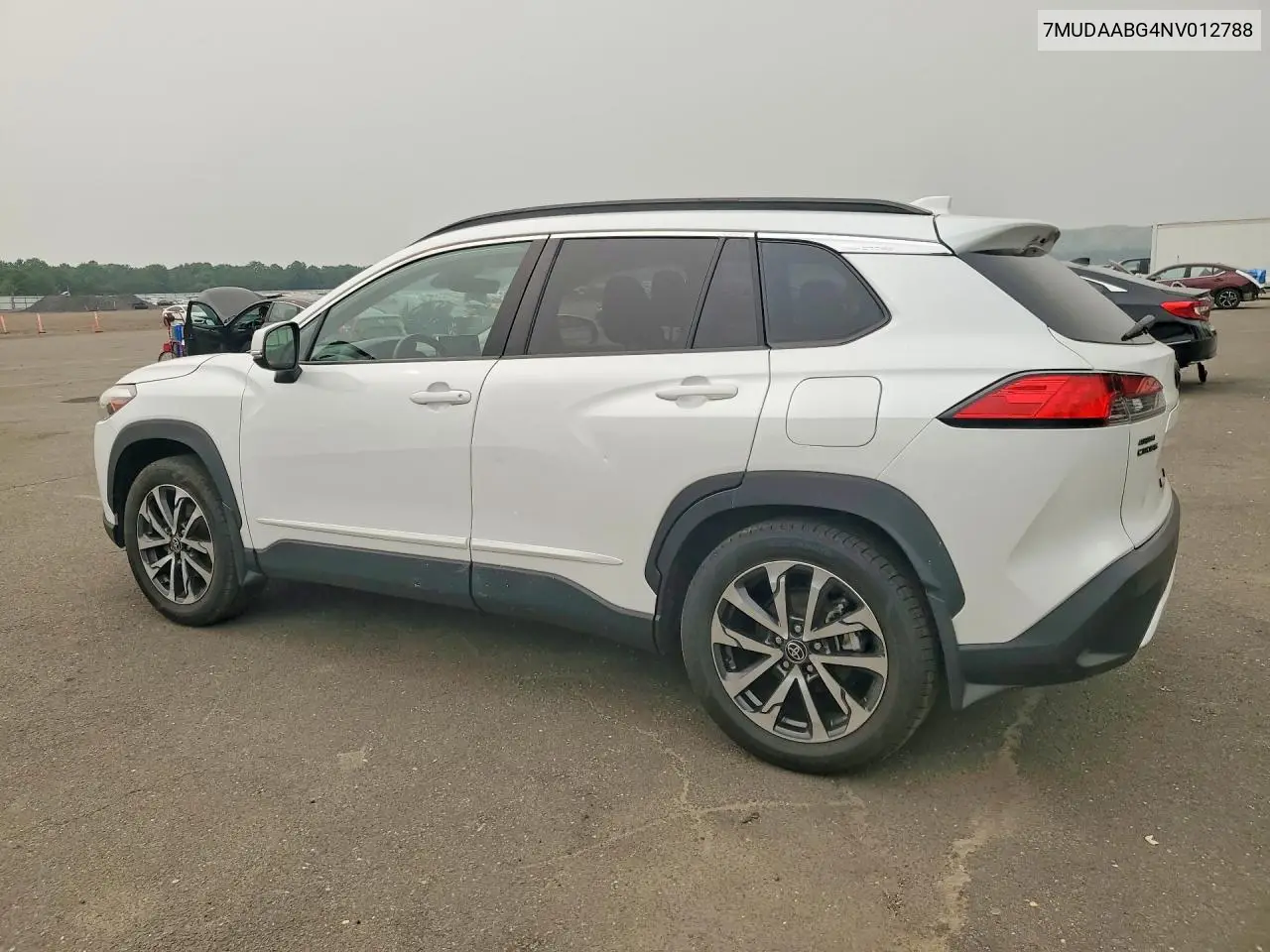 2022 Toyota Corolla Cross Xle VIN: 7MUDAABG4NV012788 Lot: 59405366