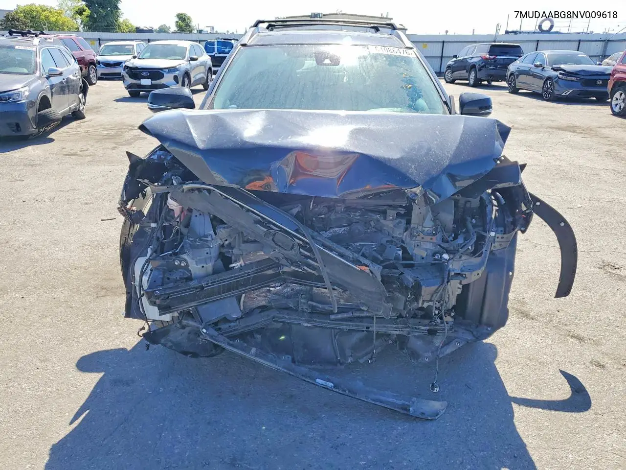 2022 Toyota Corolla Cross Xle VIN: 7MUDAABG8NV009618 Lot: 61086476