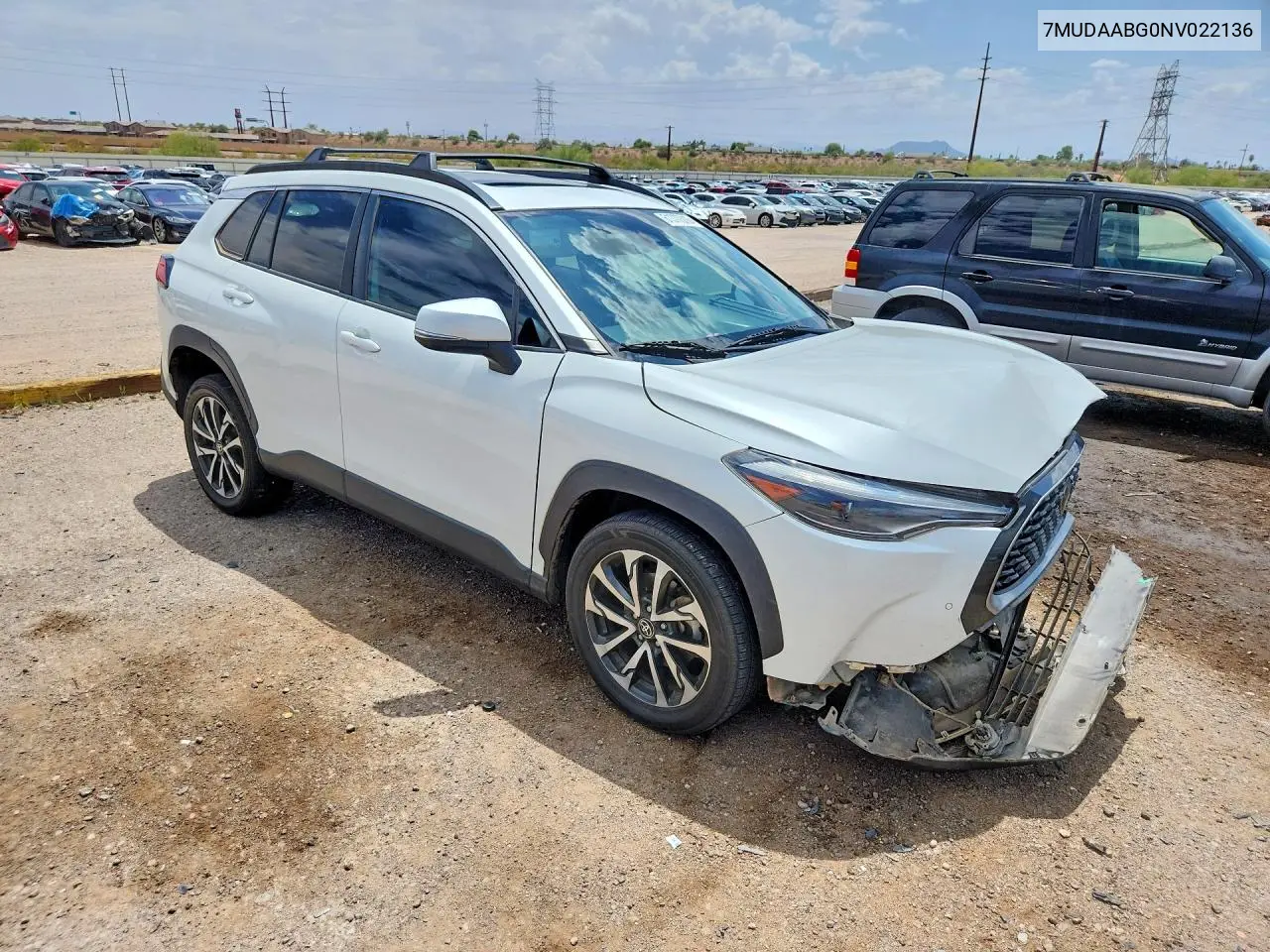 2022 Toyota Corolla Cross Xle VIN: 7MUDAABG0NV022136 Lot: 61377316