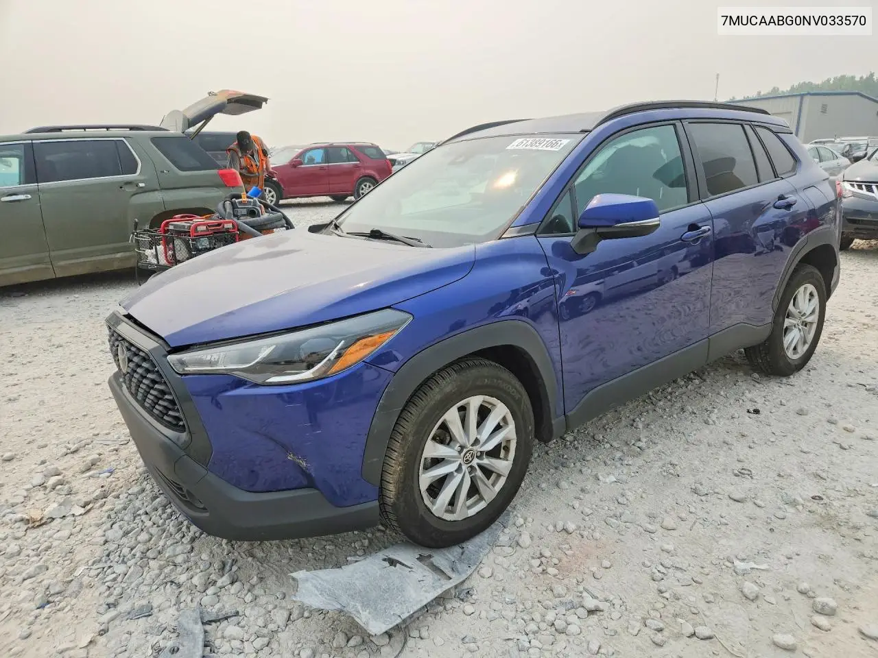 2022 Toyota Corolla Cross Le VIN: 7MUCAABG0NV033570 Lot: 61389166