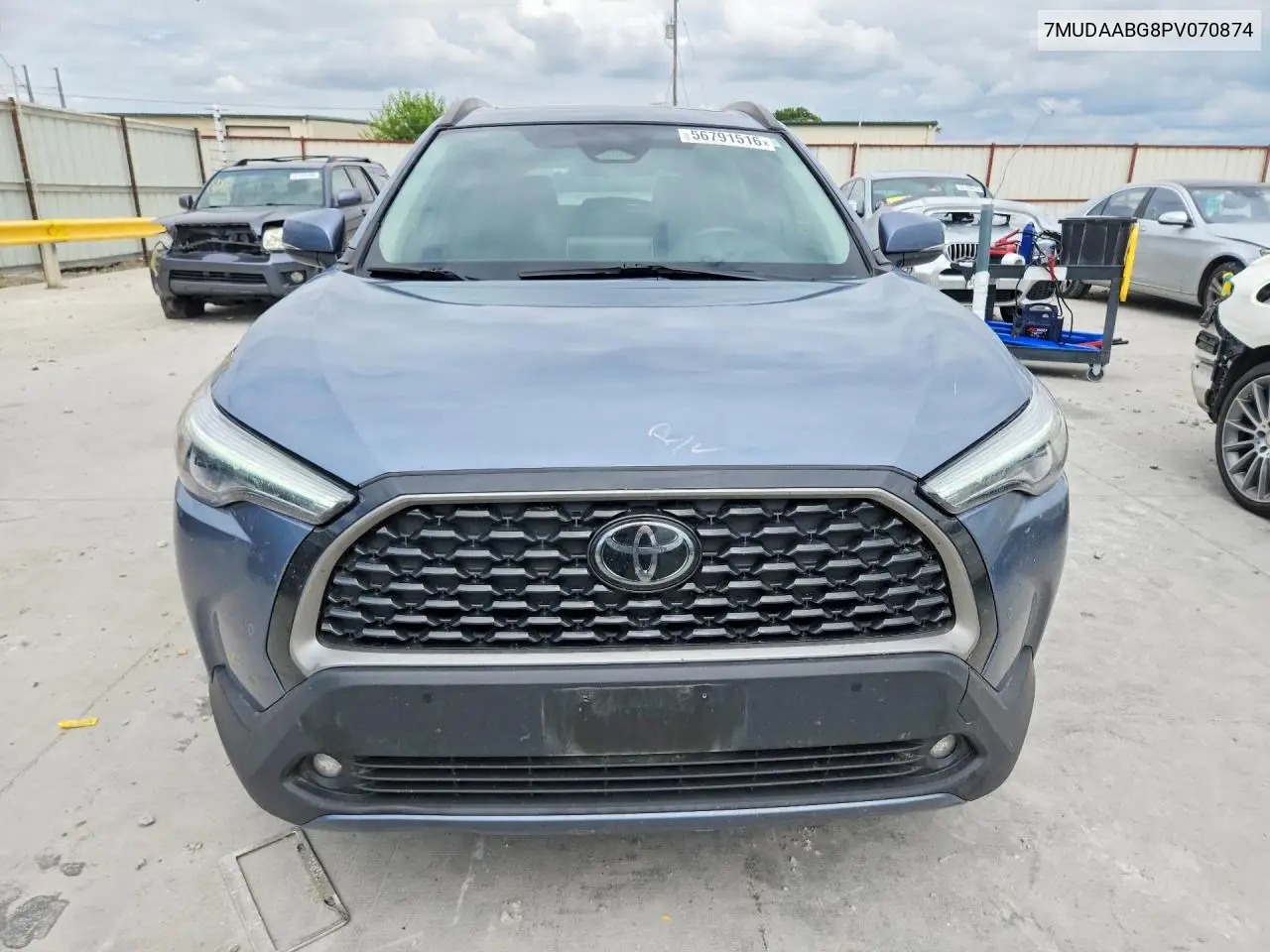 2023 Toyota Corolla Cross Xle VIN: 7MUDAABG8PV070874 Lot: 56791516