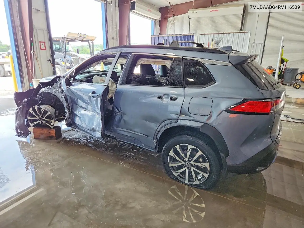 2024 Toyota Corolla Cross Xle VIN: 7MUDAABG4RV116509 Lot: 58602716