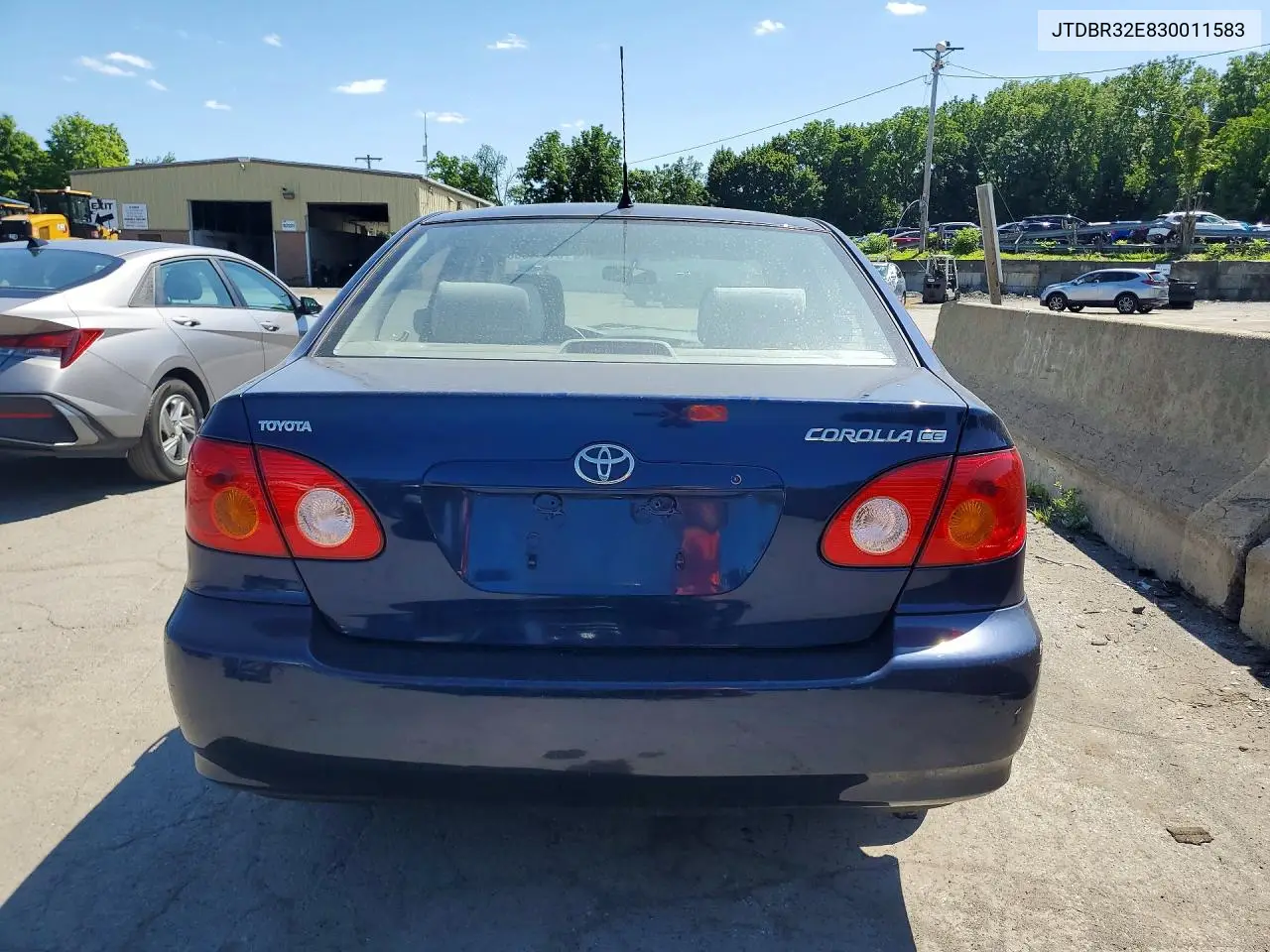 2003 Toyota Corolla Ce VIN: JTDBR32E830011583 Lot: 61666656