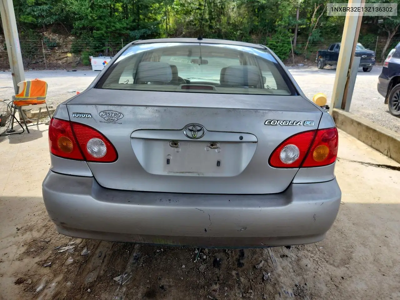 2003 Toyota Corolla Le VIN: 1NXBR32E13Z136302 Lot: 61981036