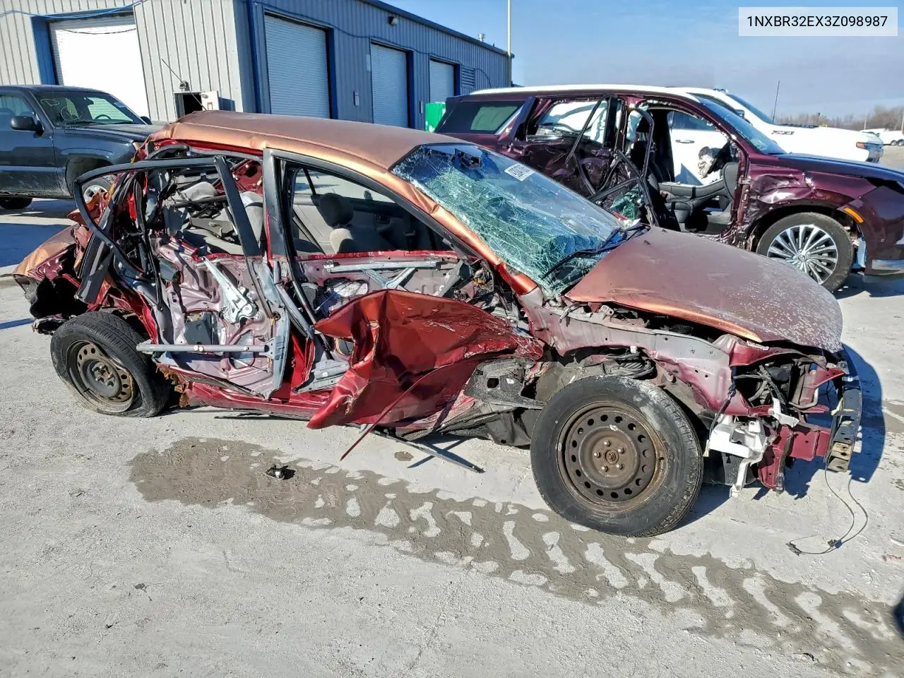 1NXBR32EX3Z098987 2003 Toyota Corolla Le