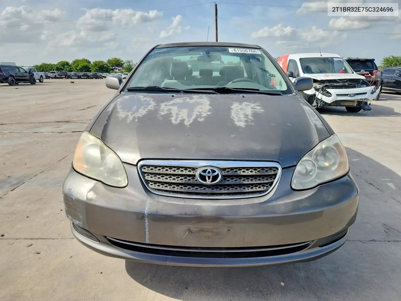 2005 Toyota Corolla Le VIN: 2T1BR32E75C324696 Lot: 61556166