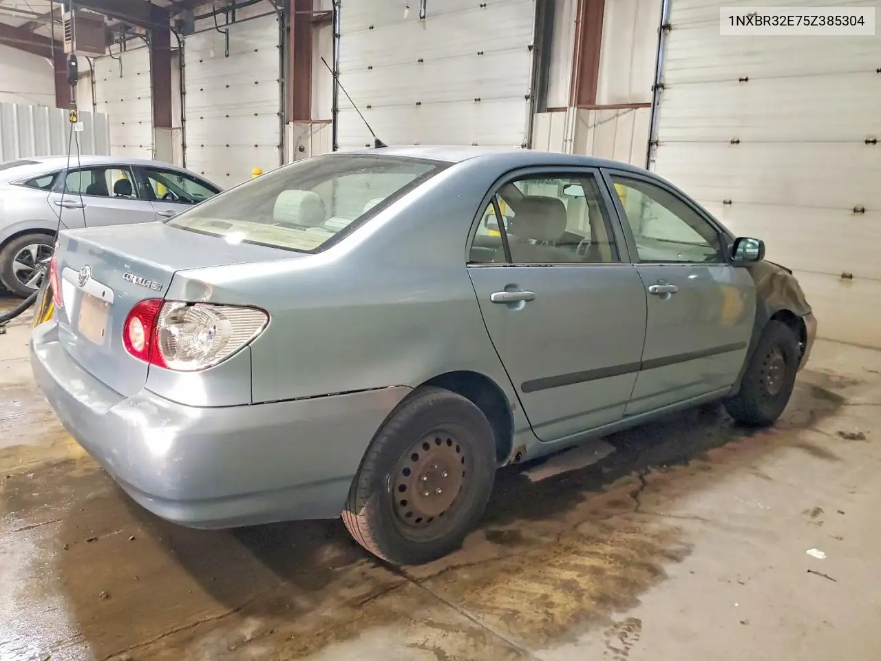 2005 Toyota Corolla Ce VIN: 1NXBR32E75Z385304 Lot: 61563806