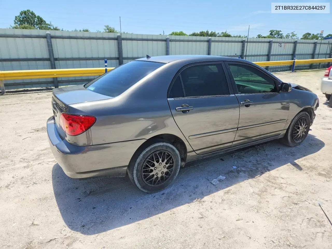2007 Toyota Corolla Le VIN: 2T1BR32E27C844257 Lot: 60576456