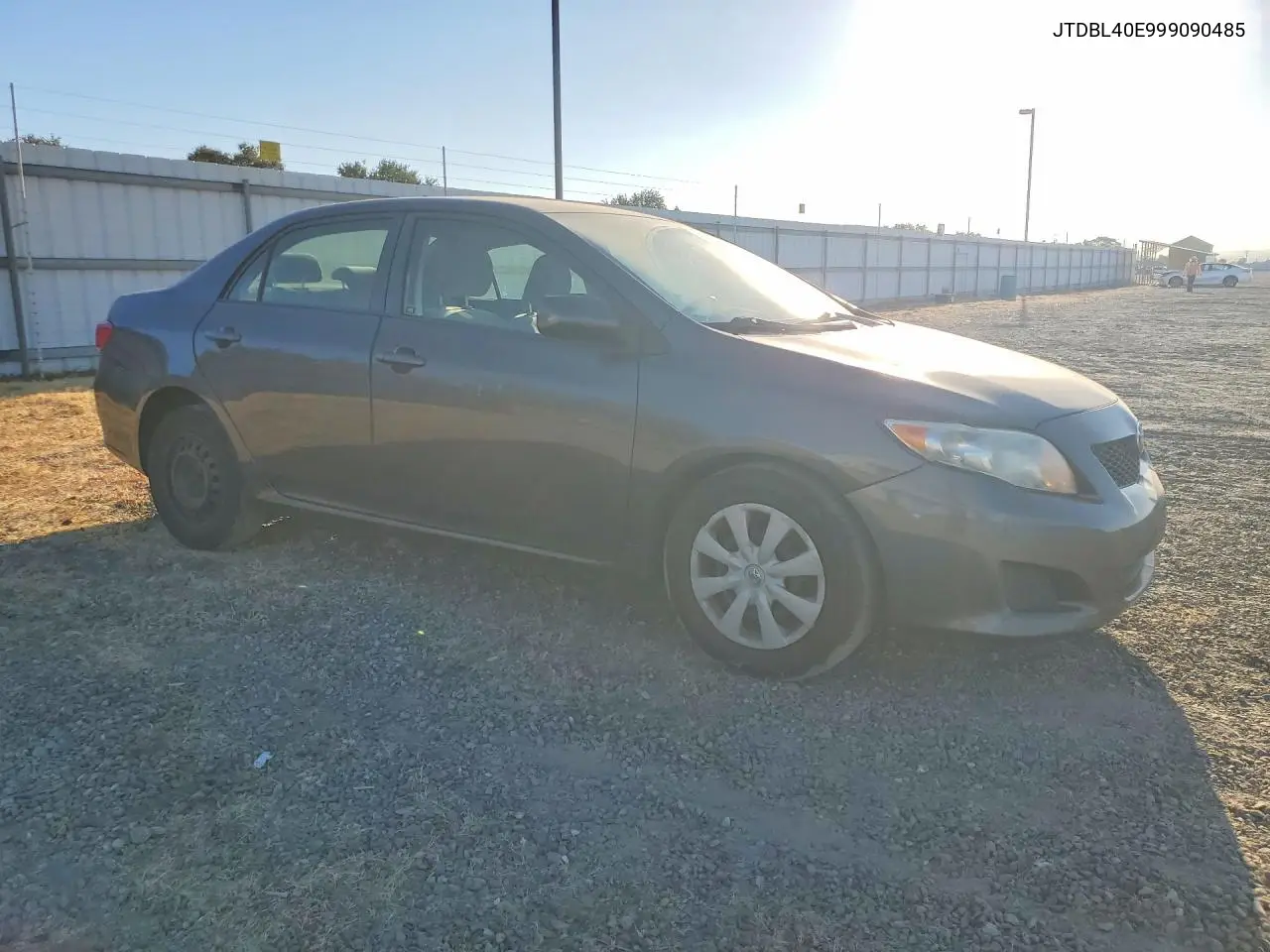 2009 Toyota Corolla Le VIN: JTDBL40E999090485 Lot: 62257126