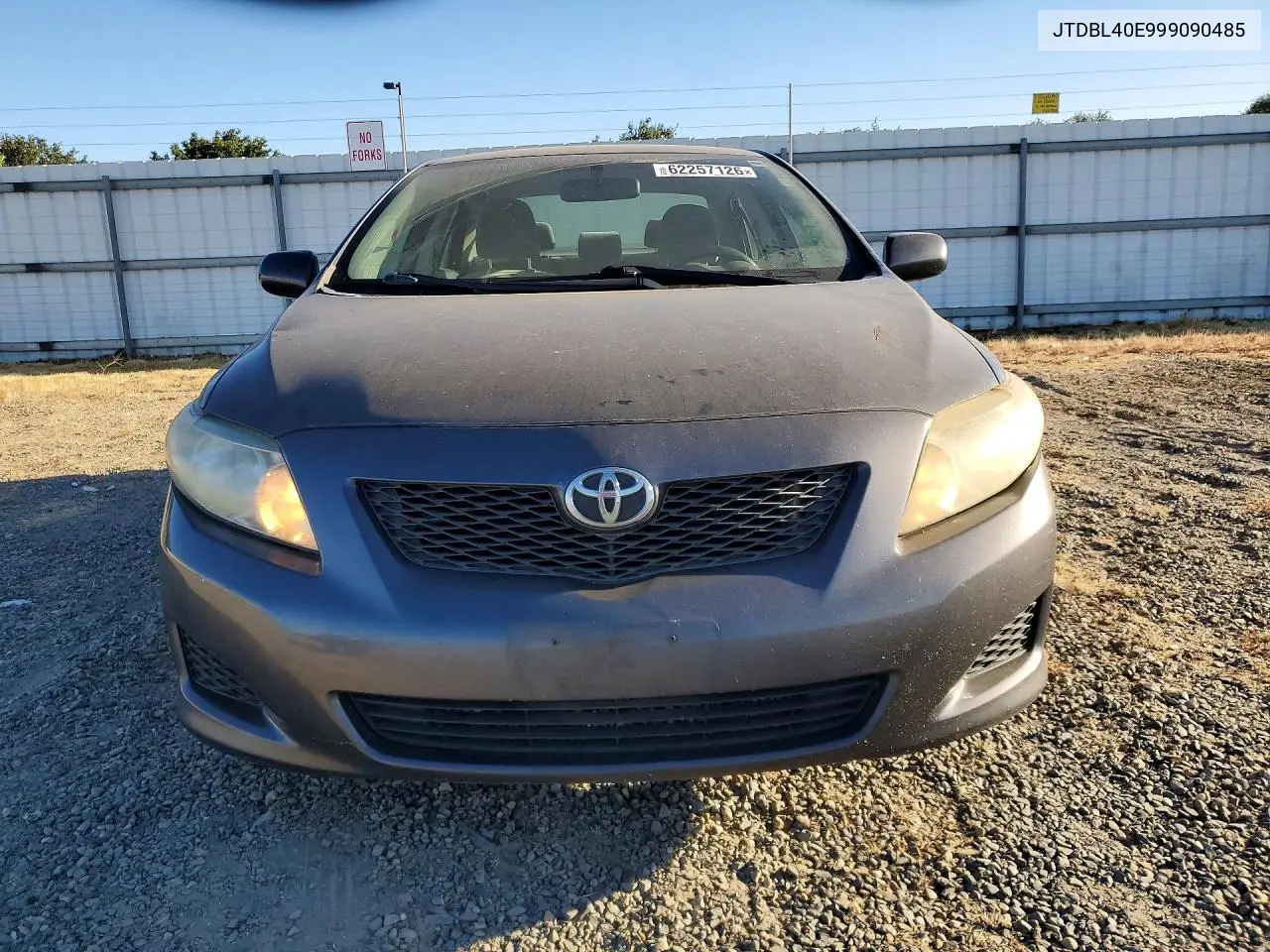 2009 Toyota Corolla Le VIN: JTDBL40E999090485 Lot: 62257126