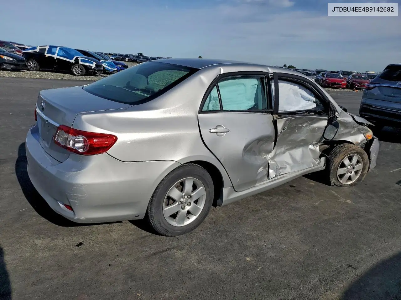 JTDBU4EE4B9142682 2011 Toyota Corolla Base