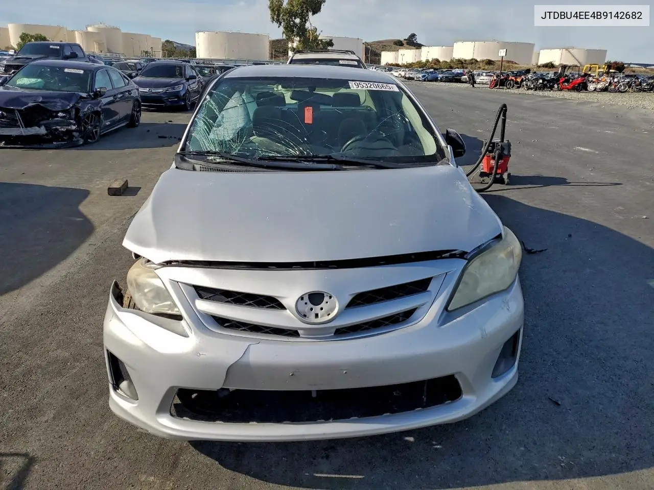 JTDBU4EE4B9142682 2011 Toyota Corolla Base
