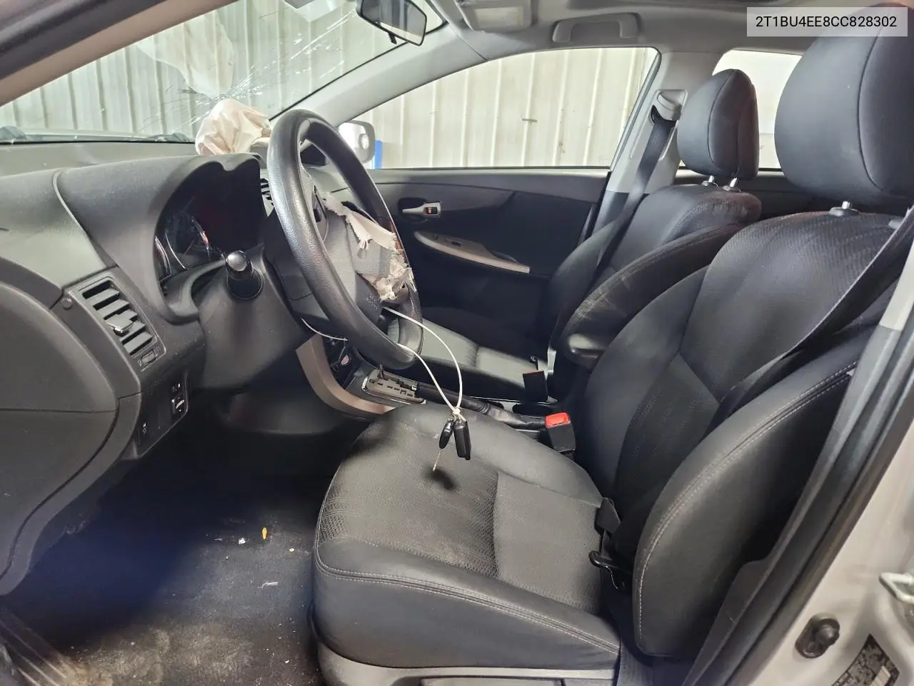 2T1BU4EE8CC828302 2012 Toyota Corolla Base