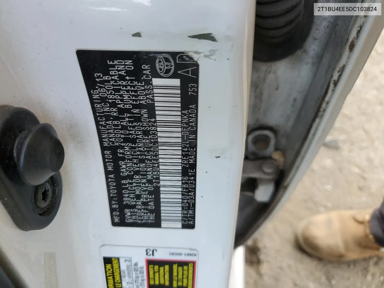 2T1BU4EE5DC103824 2013 Toyota Corolla Base