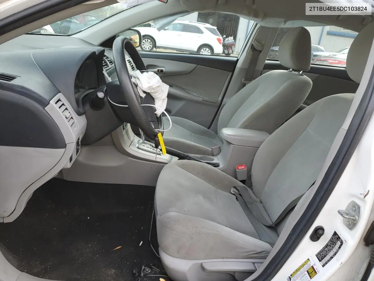 2T1BU4EE5DC103824 2013 Toyota Corolla Base