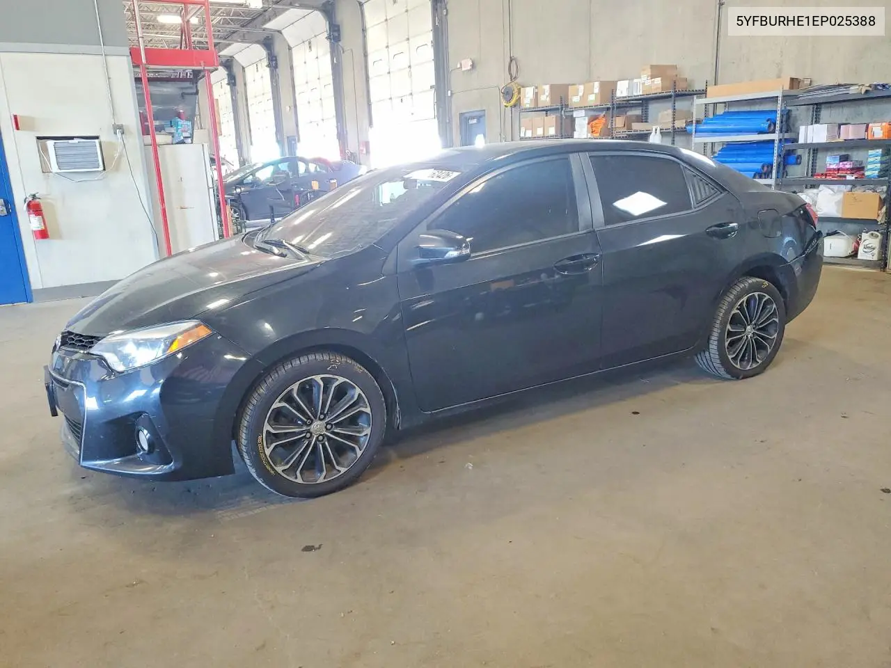 2014 Toyota Corolla S Plus VIN: 5YFBURHE1EP025388 Lot: 61162426