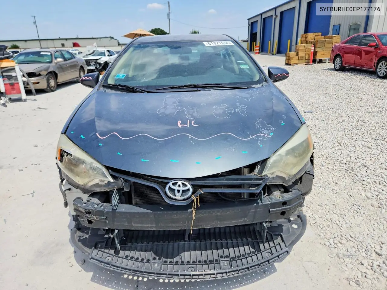 2014 Toyota Corolla Le VIN: 5YFBURHE0EP177176 Lot: 61821666