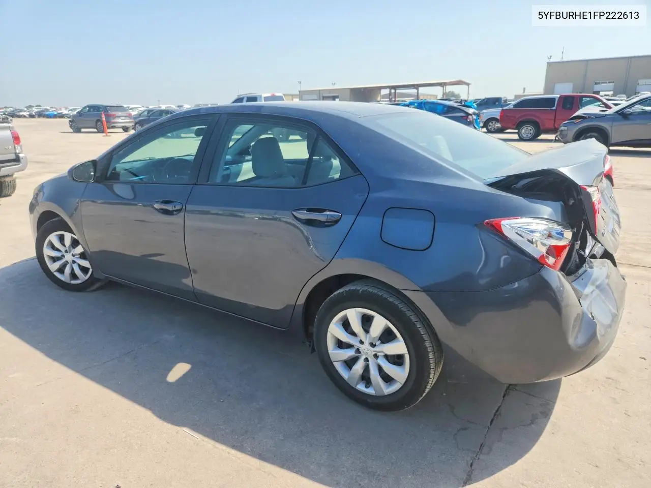 2015 Toyota Corolla Le VIN: 5YFBURHE1FP222613 Lot: 61631196