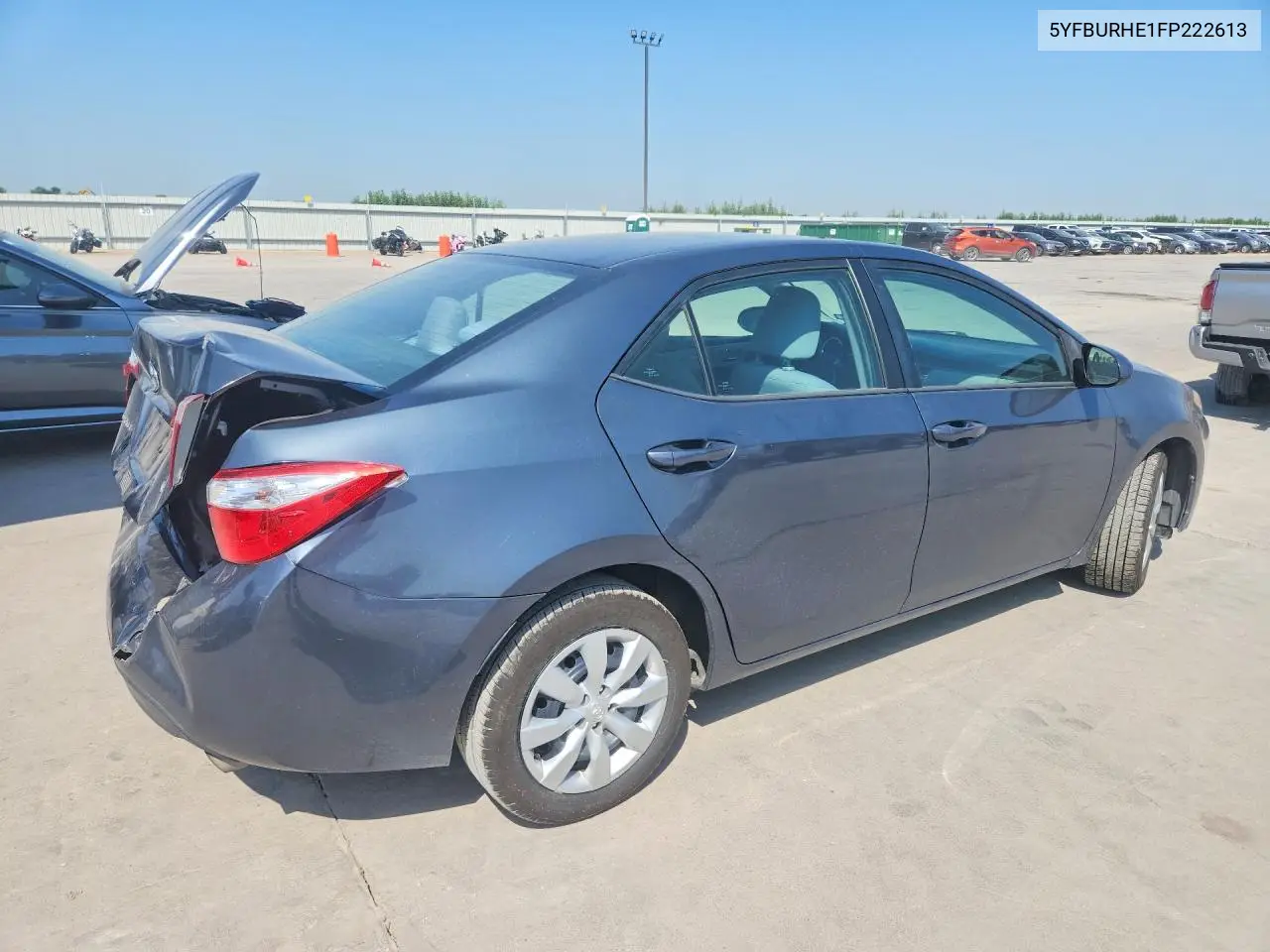 2015 Toyota Corolla Le VIN: 5YFBURHE1FP222613 Lot: 61631196