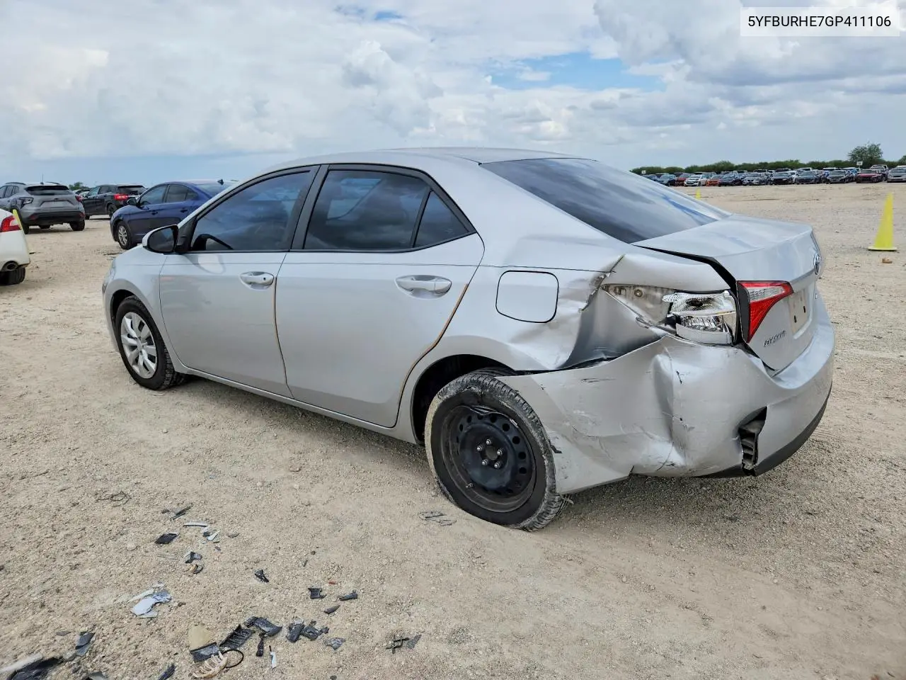 2016 Toyota Corolla Le VIN: 5YFBURHE7GP411106 Lot: 61081896