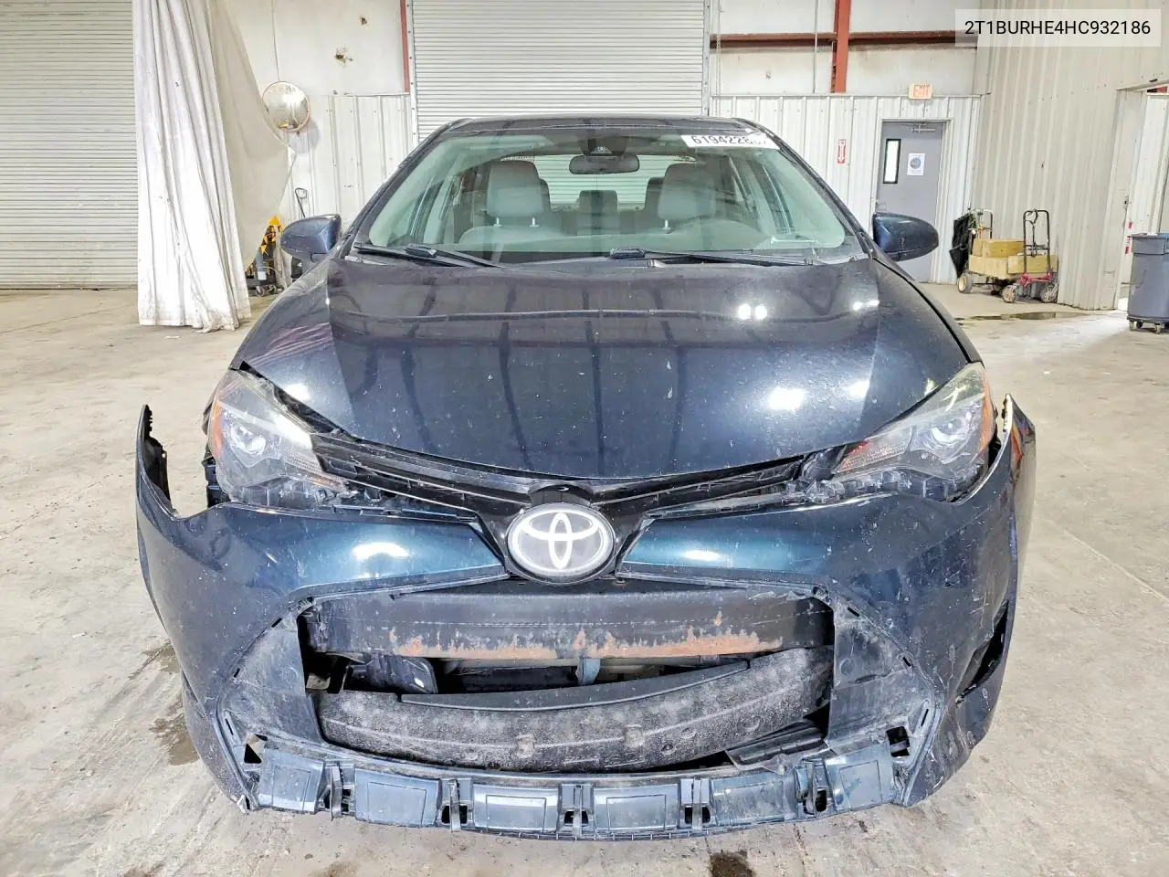 2017 Toyota Corolla Le VIN: 2T1BURHE4HC932186 Lot: 61942286