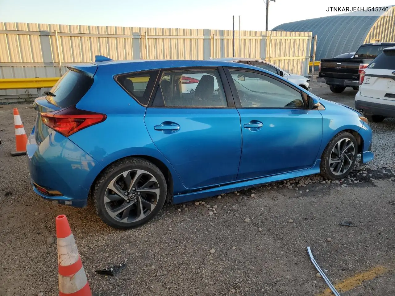 JTNKARJE4HJ545740 2017 Toyota Corolla Im Base