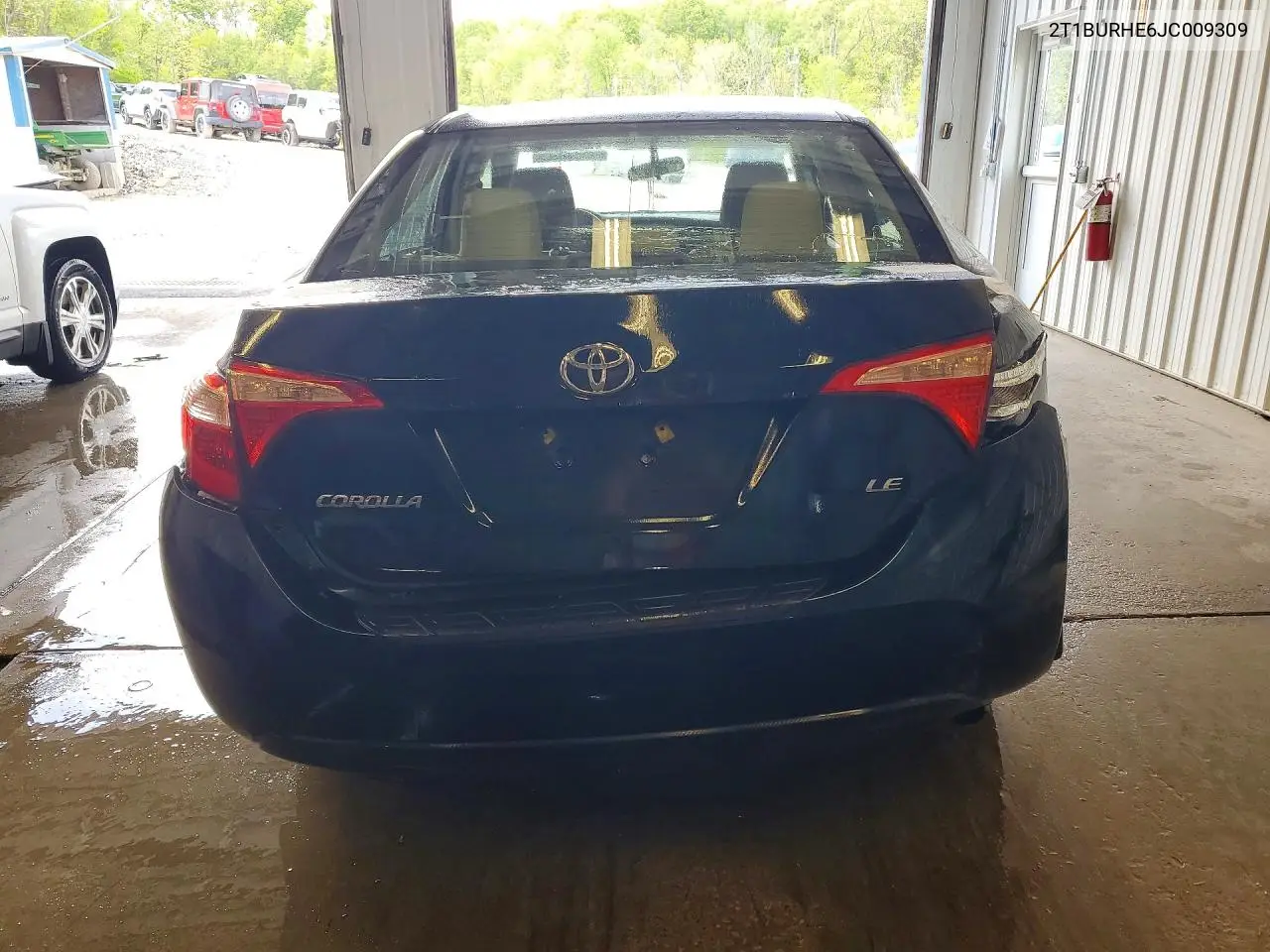 2018 Toyota Corolla Le VIN: 2T1BURHE6JC009309 Lot: 50471536
