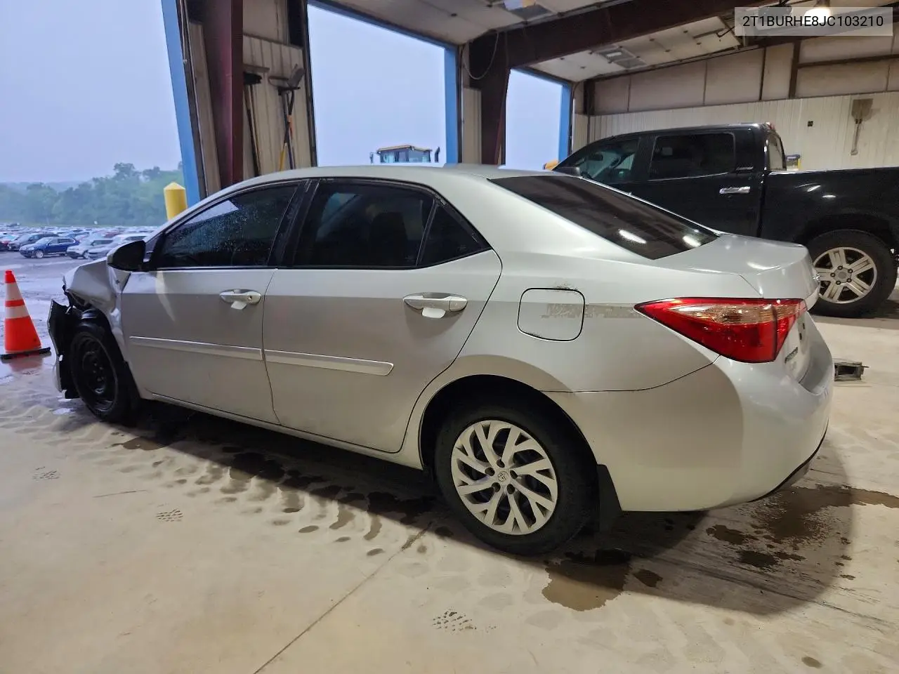 2018 Toyota Corolla Le VIN: 2T1BURHE8JC103210 Lot: 61913826