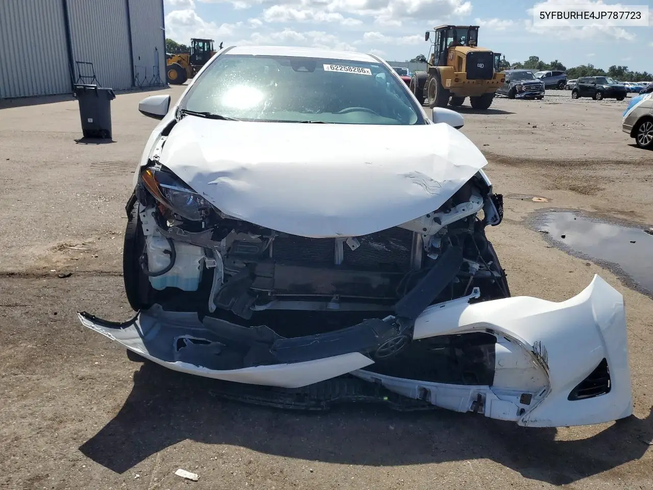2018 Toyota Corolla Le VIN: 5YFBURHE4JP787723 Lot: 62258286