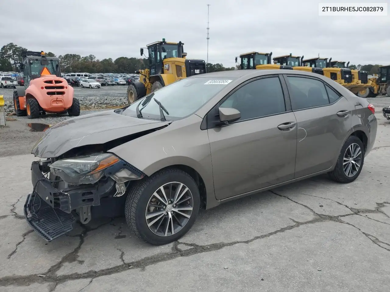2T1BURHE5JC082879 2018 Toyota Corolla L