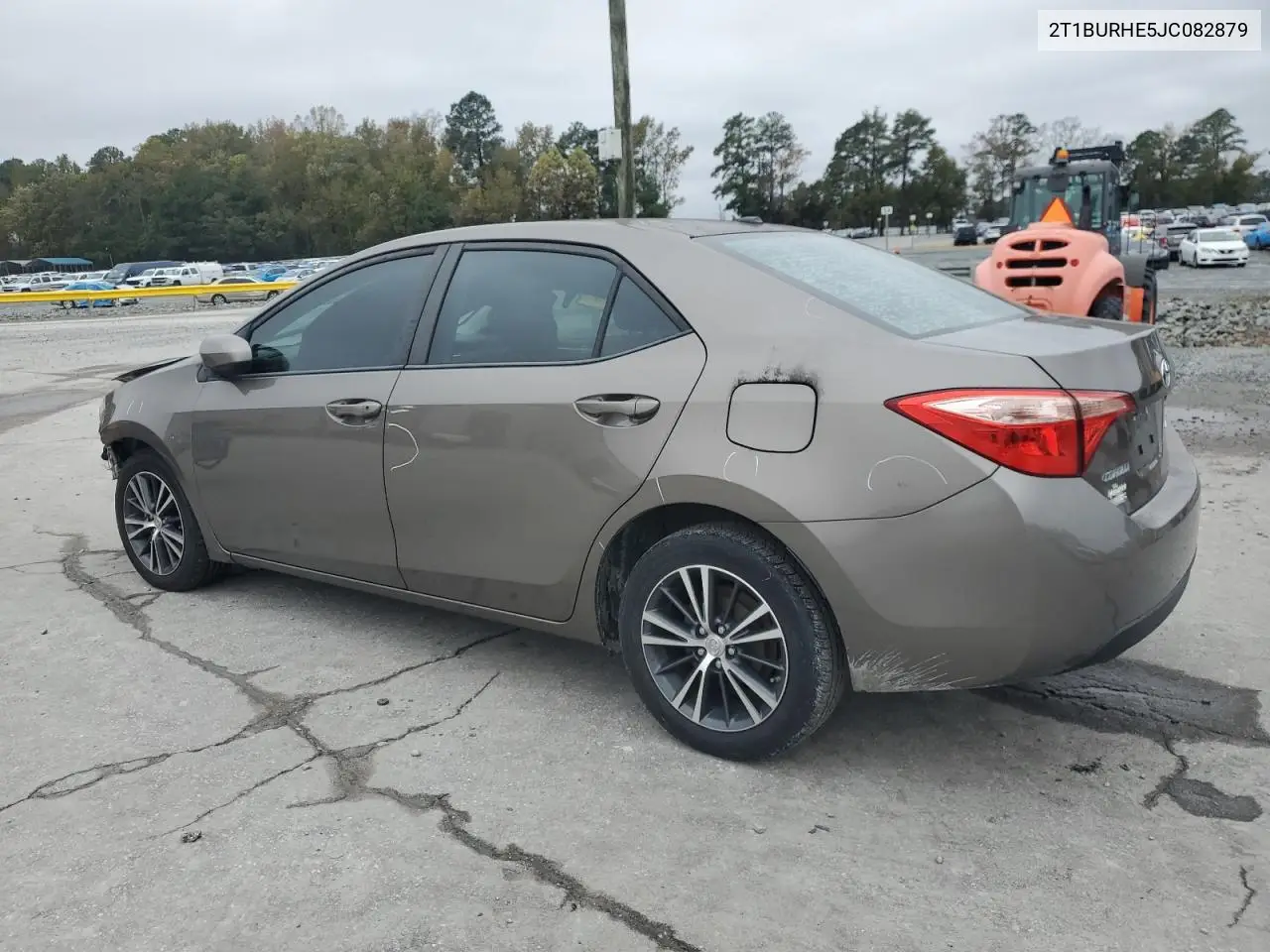 2T1BURHE5JC082879 2018 Toyota Corolla L