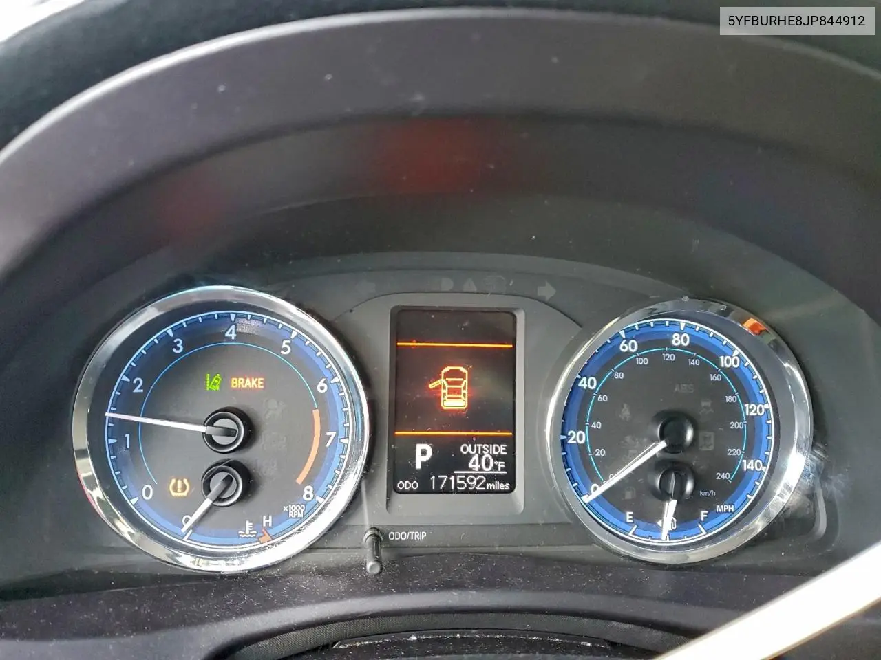 5YFBURHE8JP844912 2018 Toyota Corolla L