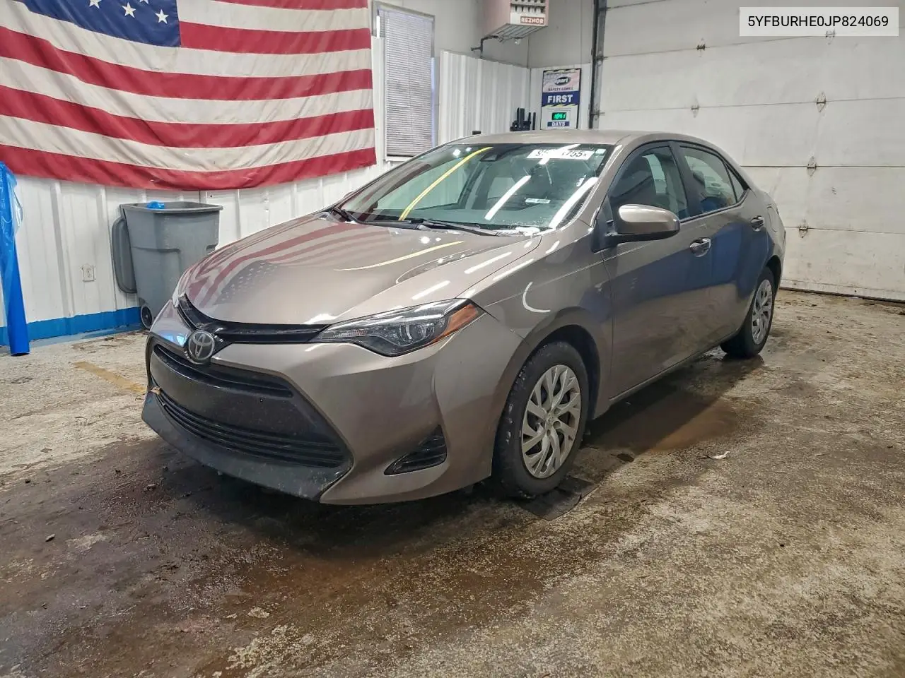 5YFBURHE0JP824069 2018 Toyota Corolla L
