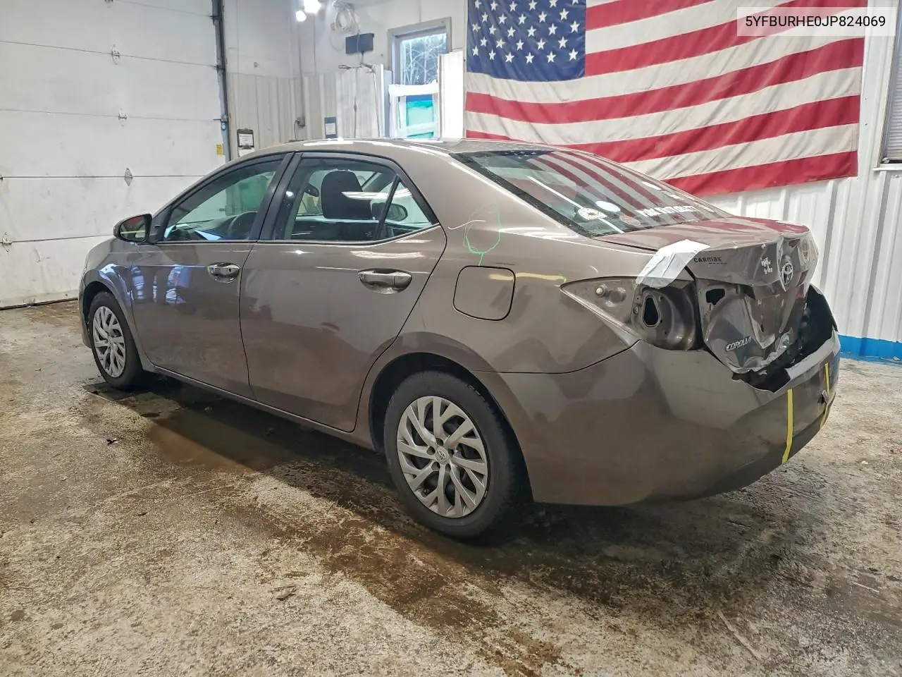 5YFBURHE0JP824069 2018 Toyota Corolla L