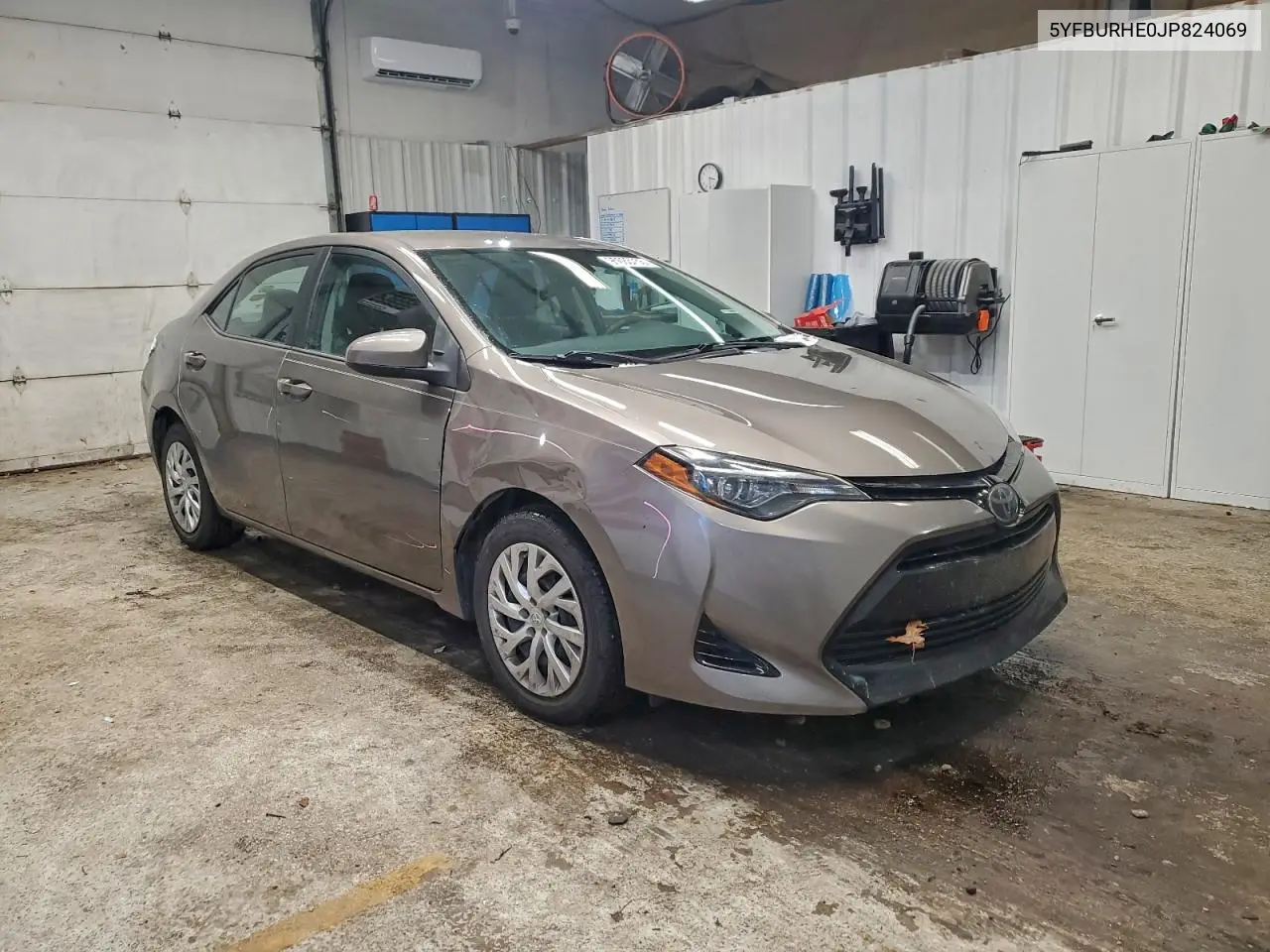 5YFBURHE0JP824069 2018 Toyota Corolla L