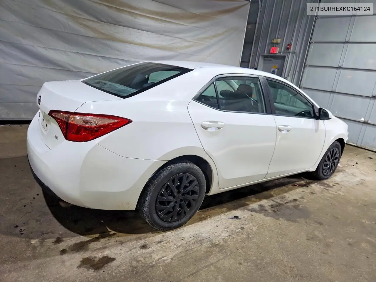 2019 Toyota Corolla Le VIN: 2T1BURHEXKC164124 Lot: 61718806