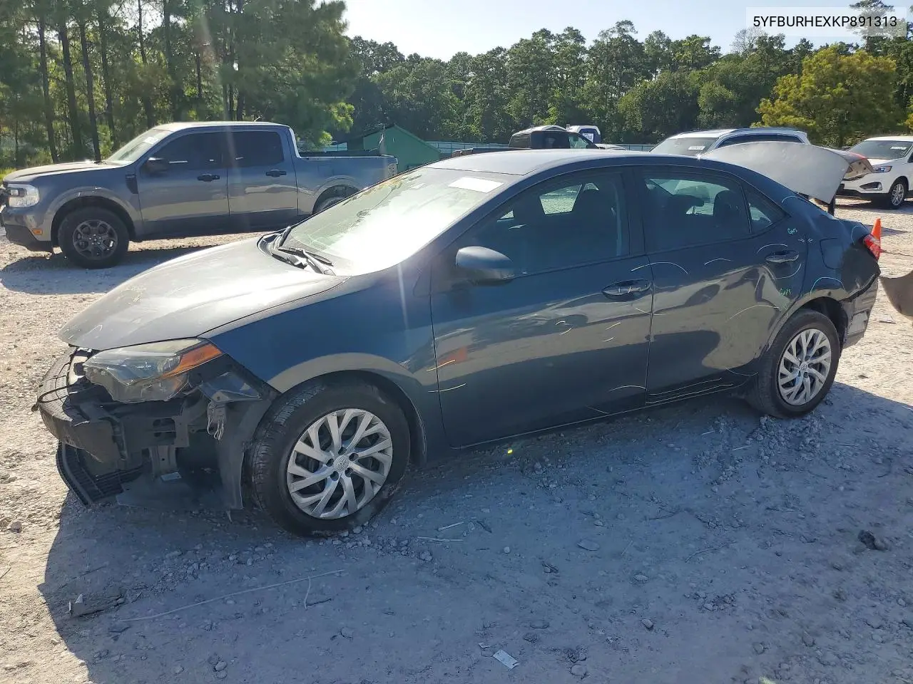 2019 Toyota Corolla Le VIN: 5YFBURHEXKP891313 Lot: 62051616
