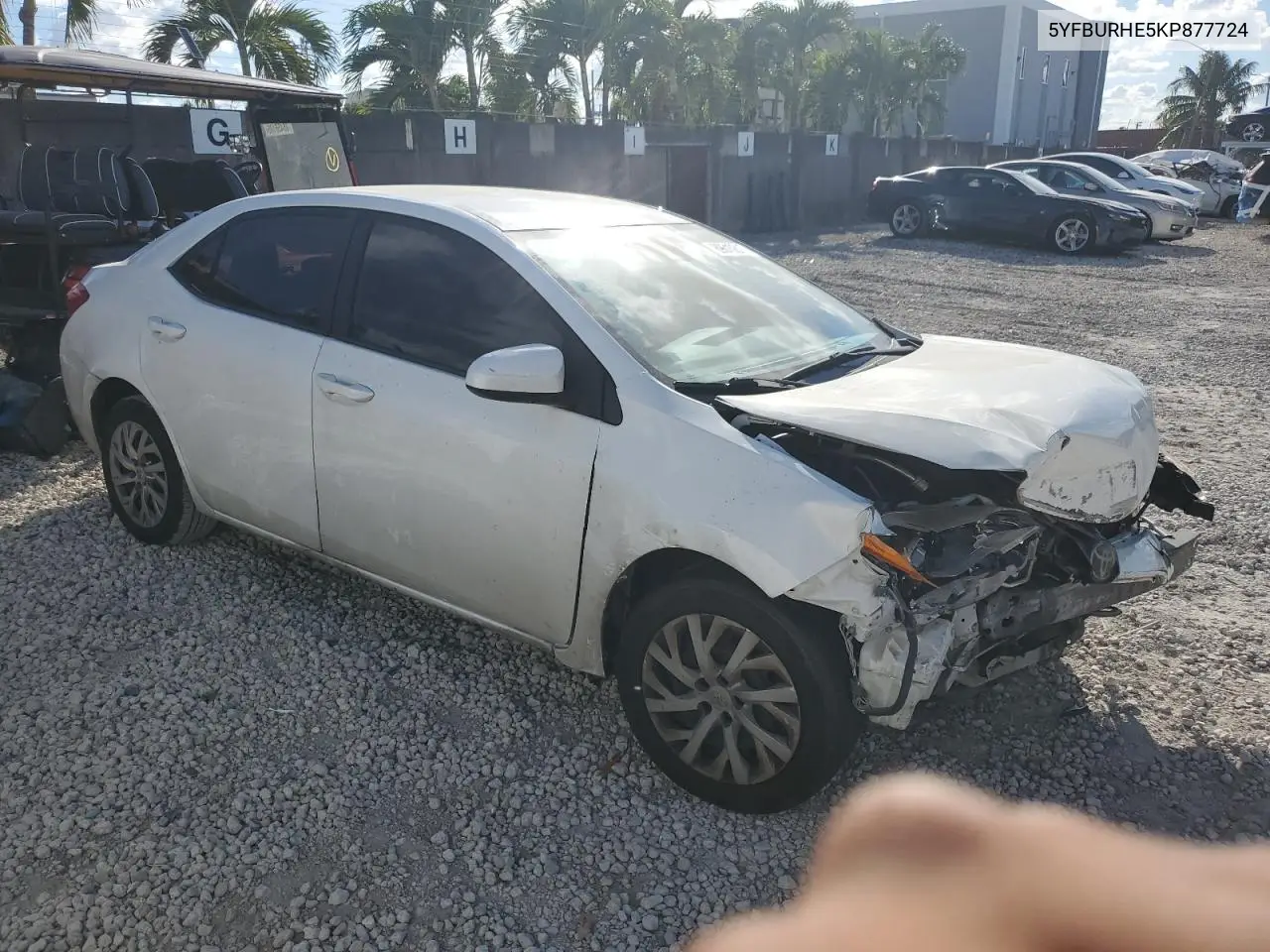 5YFBURHE5KP877724 2019 Toyota Corolla Le