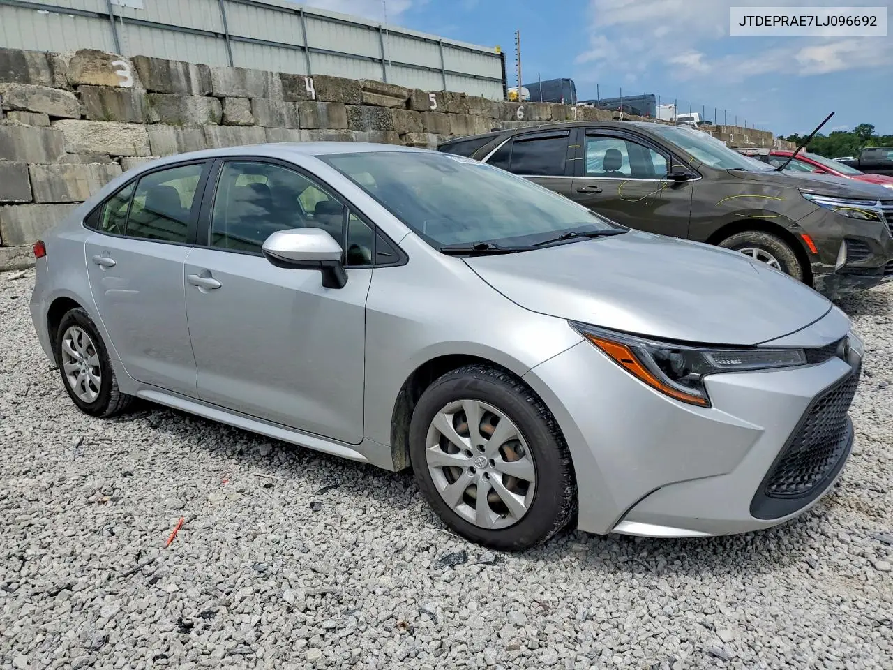 2020 Toyota Corolla Le VIN: JTDEPRAE7LJ096692 Lot: 62033986