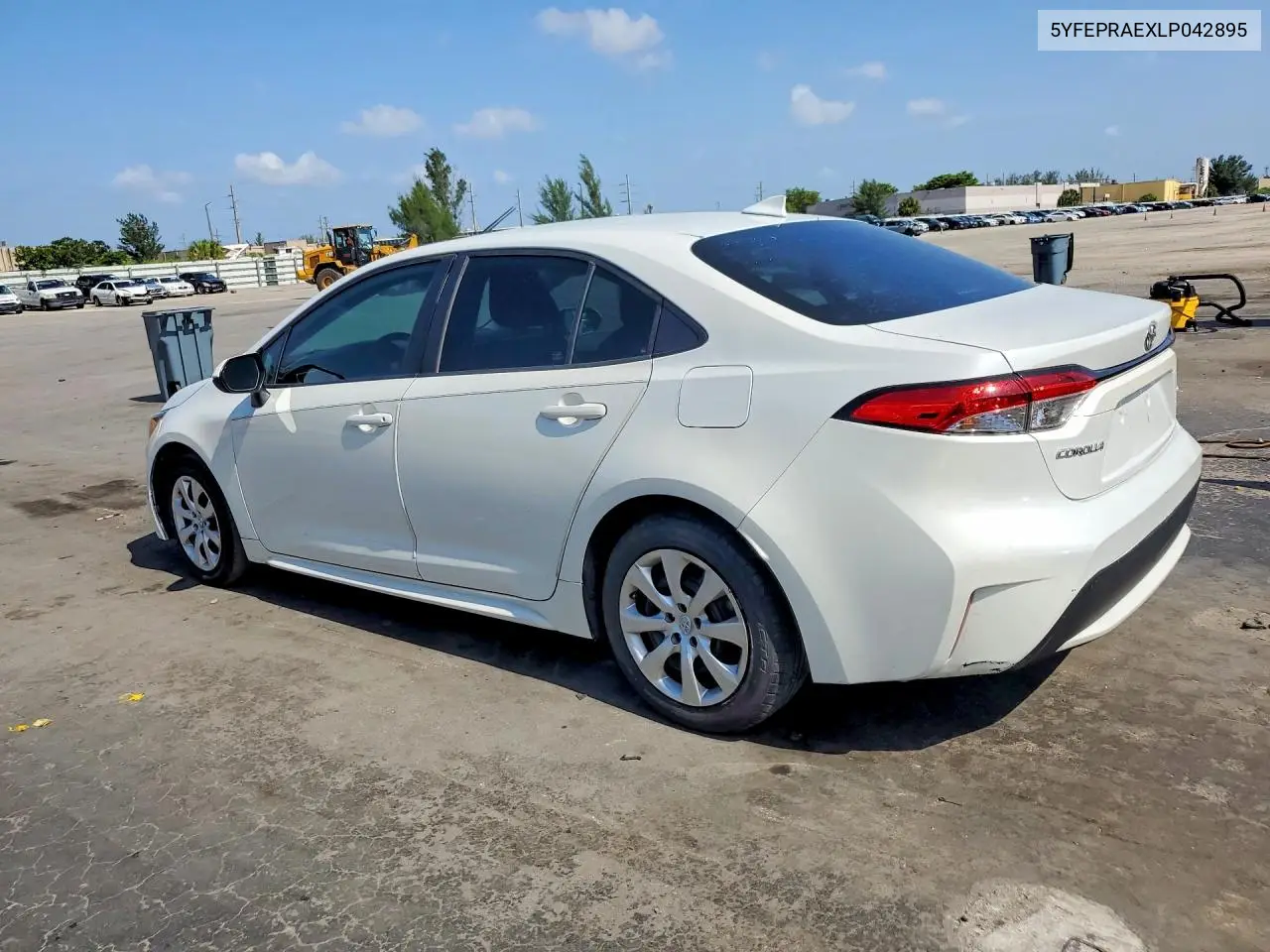 2020 Toyota Corolla Le VIN: 5YFEPRAEXLP042895 Lot: 62063396