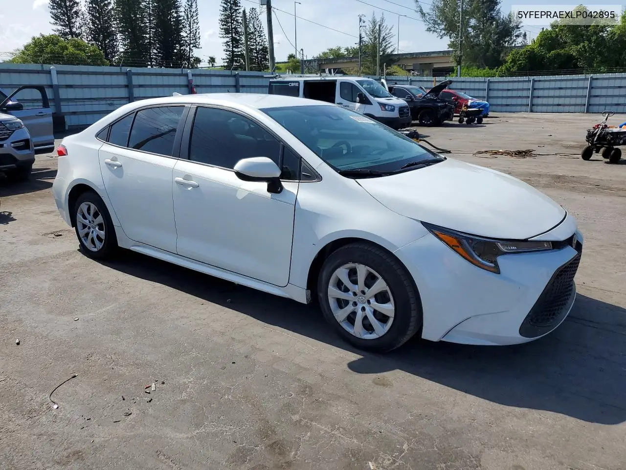 2020 Toyota Corolla Le VIN: 5YFEPRAEXLP042895 Lot: 62063396