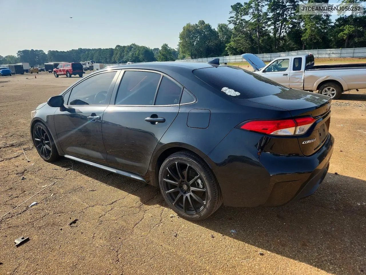 2022 Toyota Corolla Le VIN: JTDEAMDE6NJ056252 Lot: 61880286