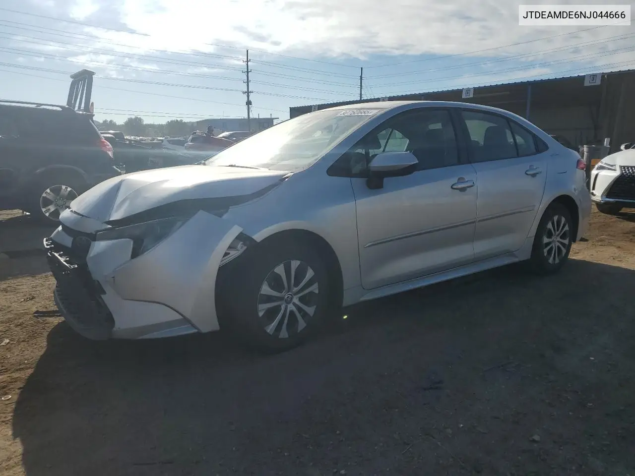 JTDEAMDE6NJ044666 2022 Toyota Corolla Le
