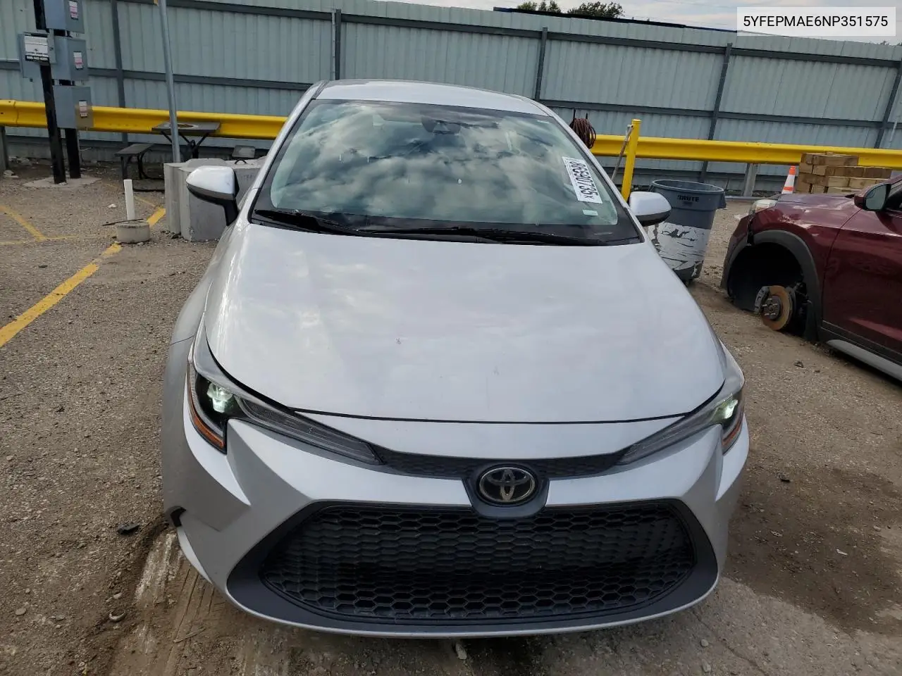5YFEPMAE6NP351575 2022 Toyota Corolla Le