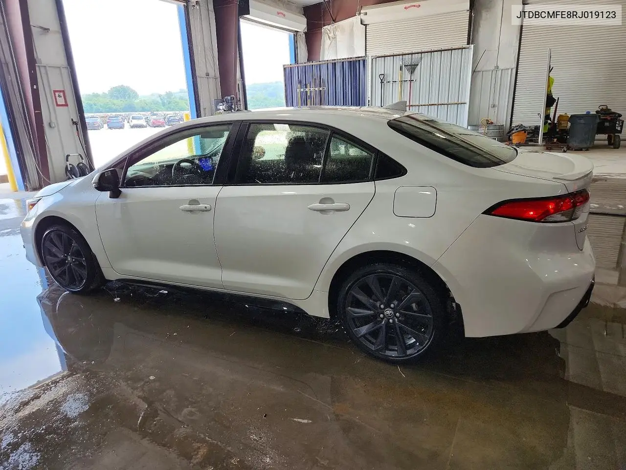 2024 Toyota Corolla Hybrid Se VIN: JTDBCMFE8RJ019123 Lot: 61303656