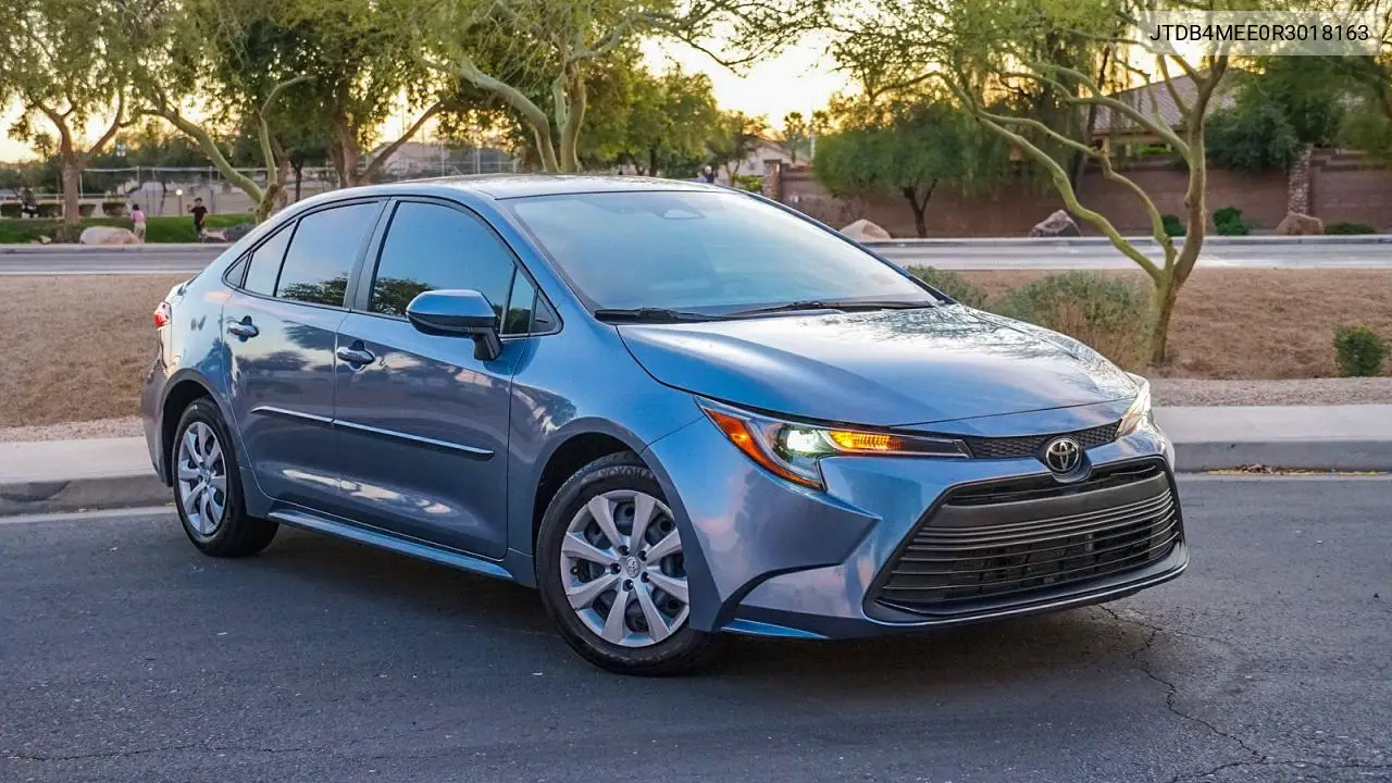JTDB4MEE0R3018163 2024 Toyota Corolla Le