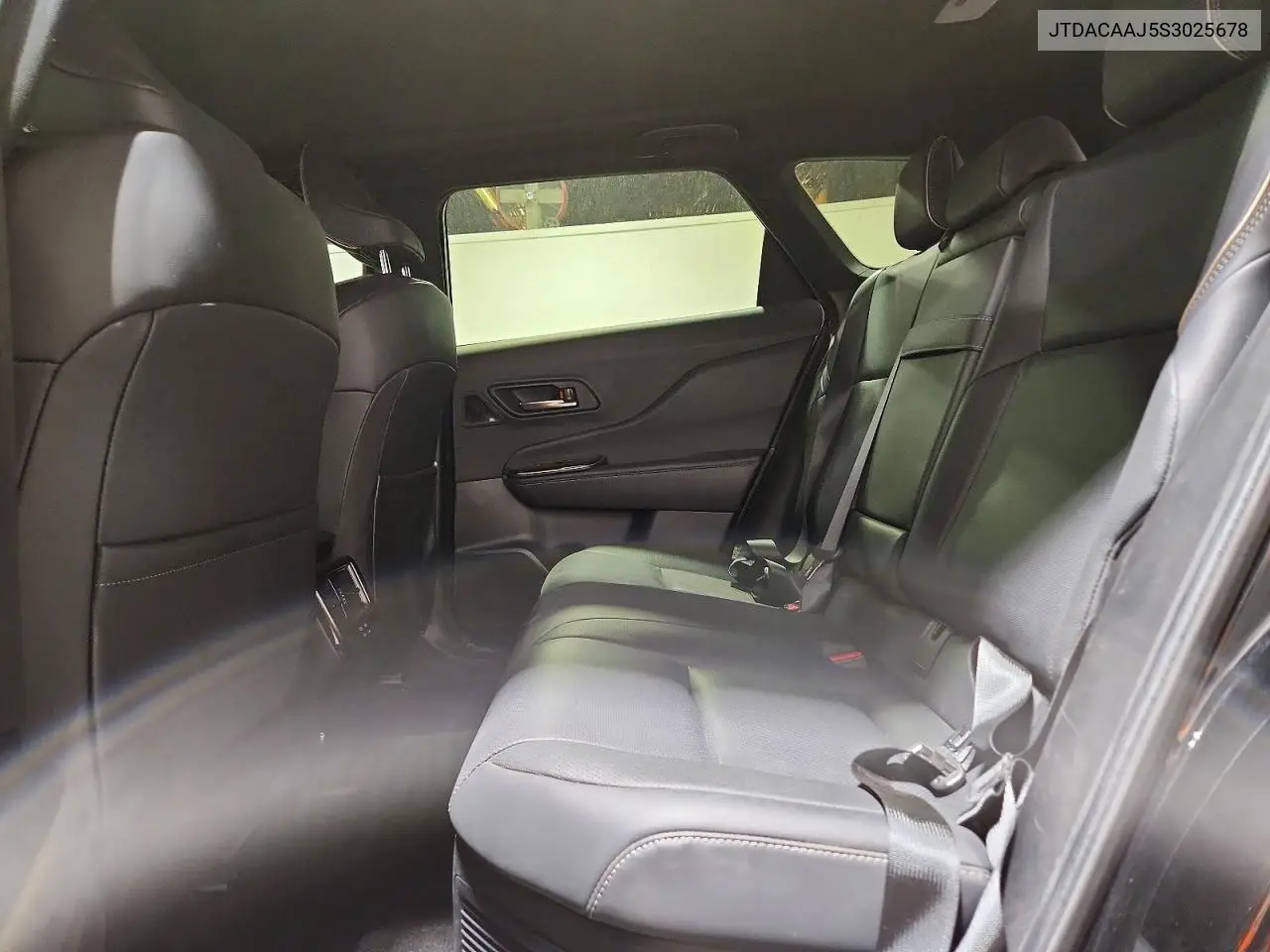 2025 Toyota Crown Signia Limited VIN: JTDACAAJ5S3025678 Lot: 49901386