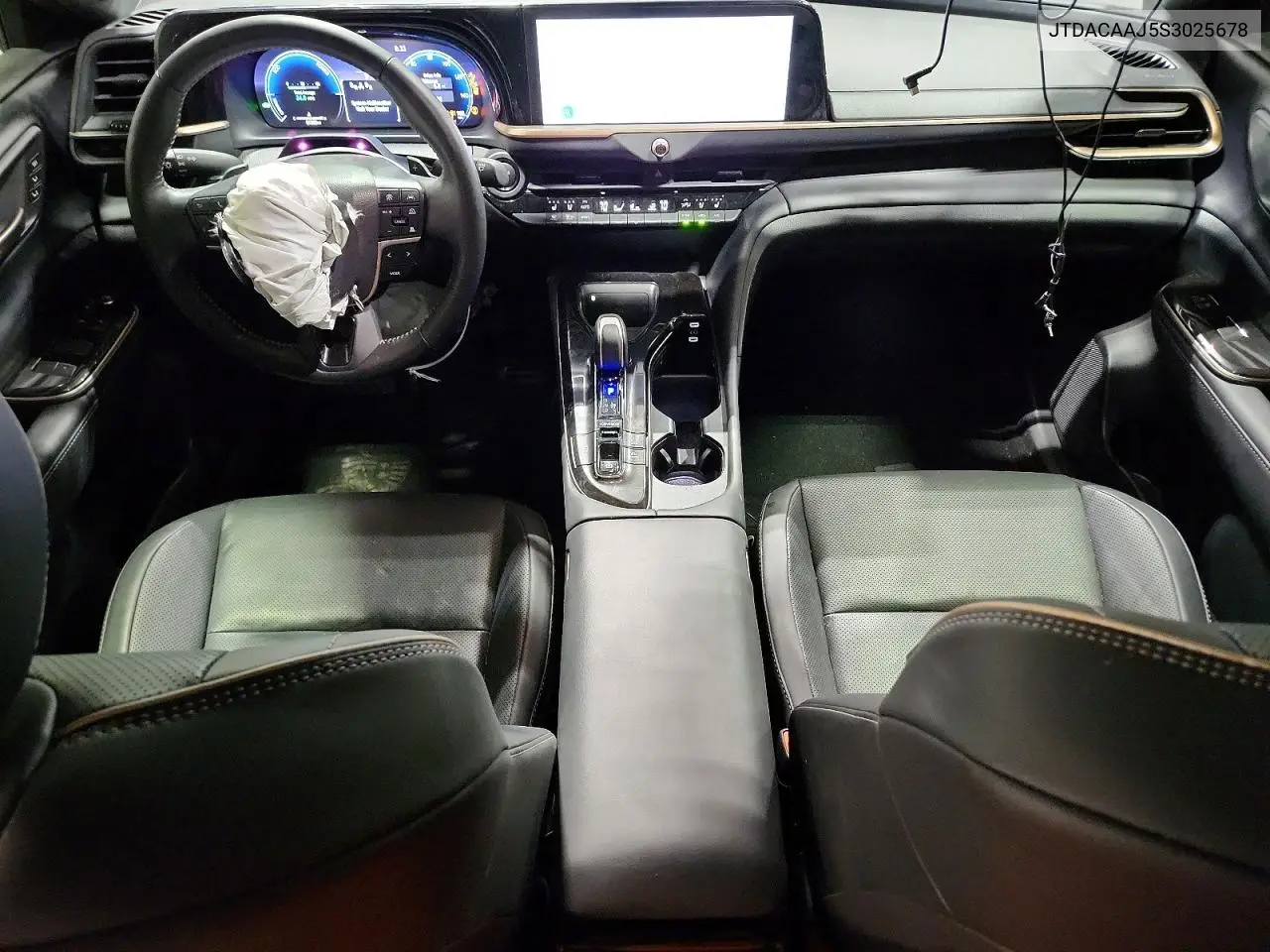 2025 Toyota Crown Signia Limited VIN: JTDACAAJ5S3025678 Lot: 49901386