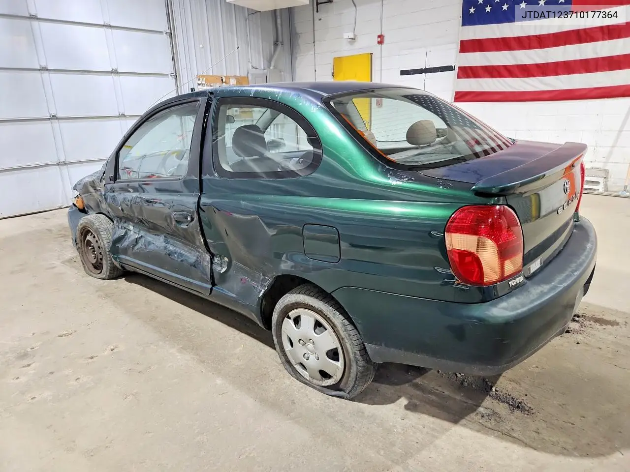 2001 Toyota Echo VIN: JTDAT123710177364 Lot: 53415366