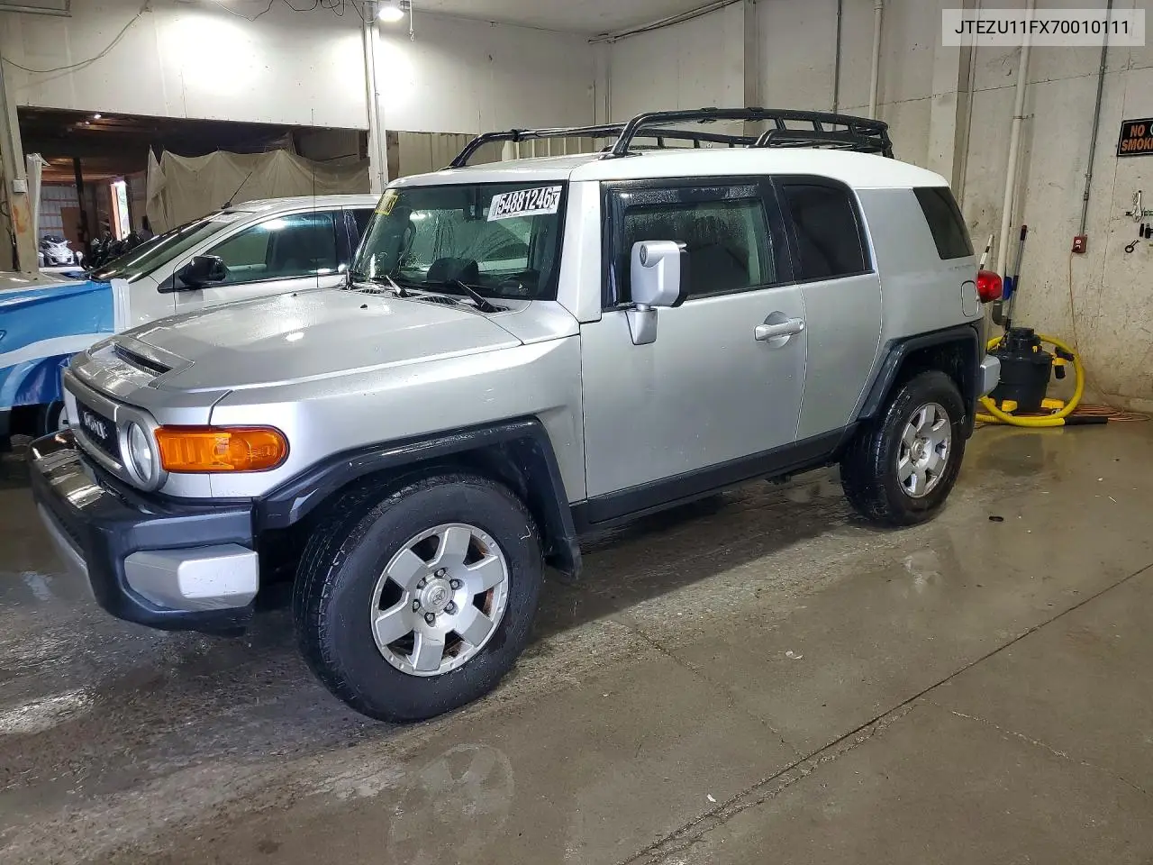 2007 Toyota Fj Cruiser Base VIN: JTEZU11FX70010111 Lot: 54881246